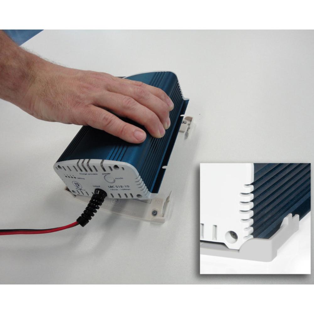 Xenteq Set Montageklemmen tbv LBC 512 Acculader