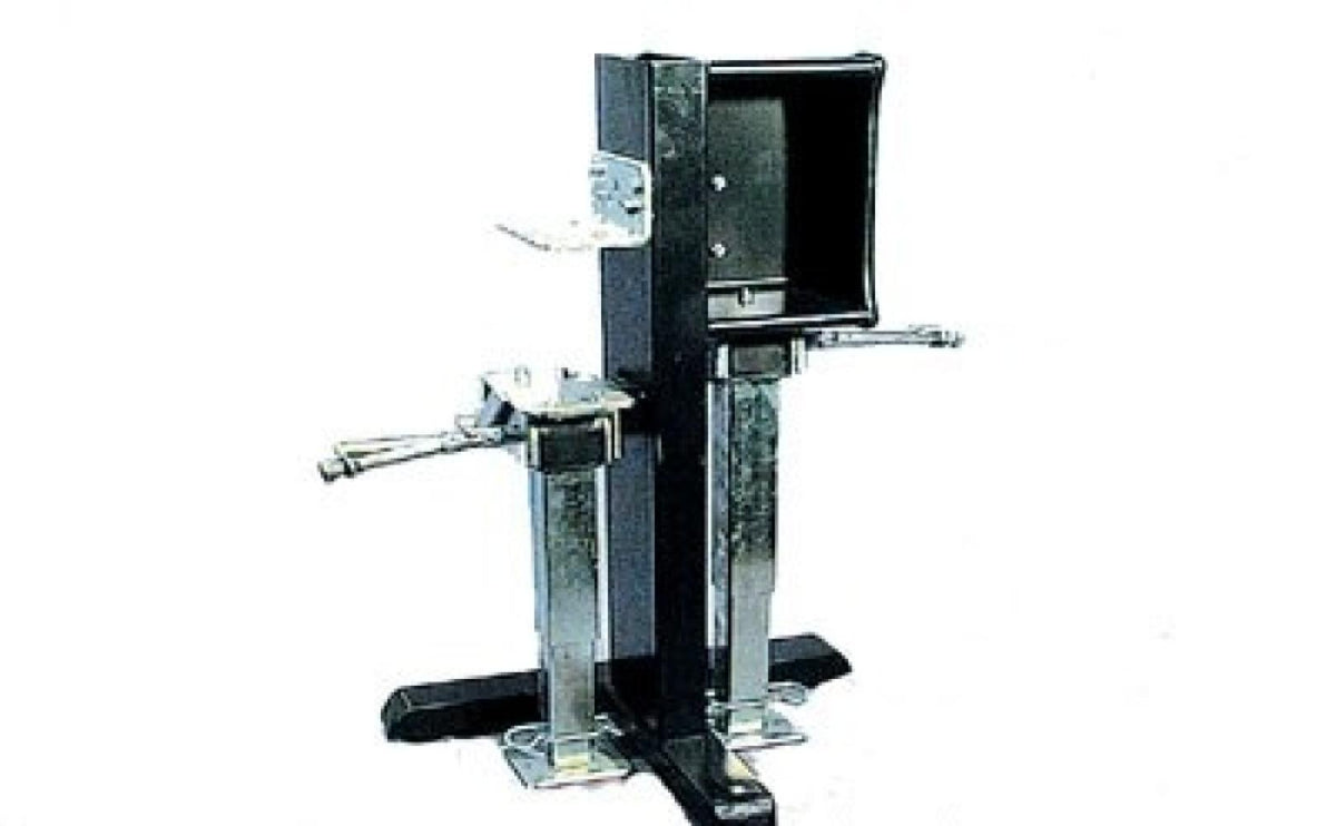Uitdraaisteun L+R Achter Diepgelegen Chassis