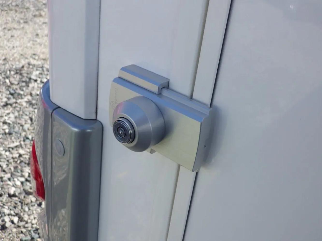 IMC Slotenset 1x Binnendeurslot en 2x Garageluikslot