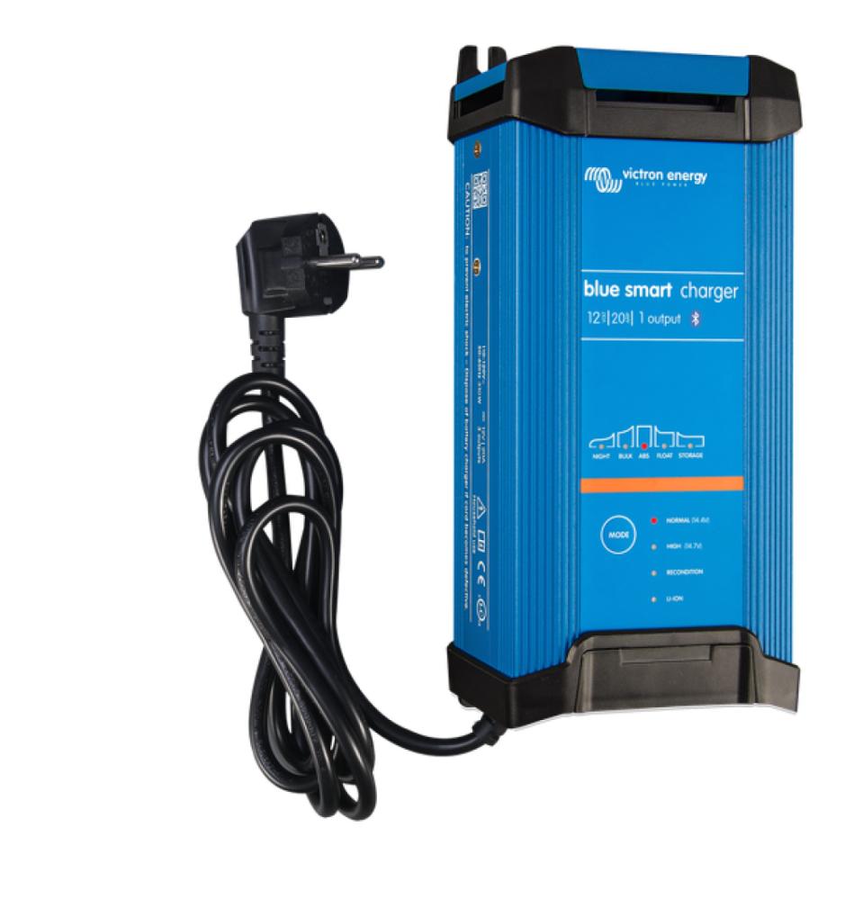 Victron Acculader Blue Smart IP22 12V/20A (1)